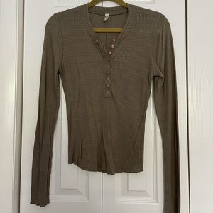 Free People button down Henley top